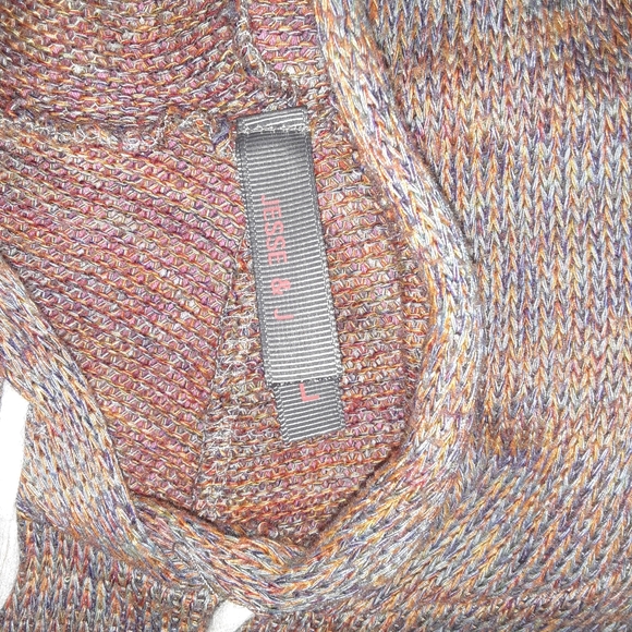 Super soft cute sweater - Picture 2 of 2